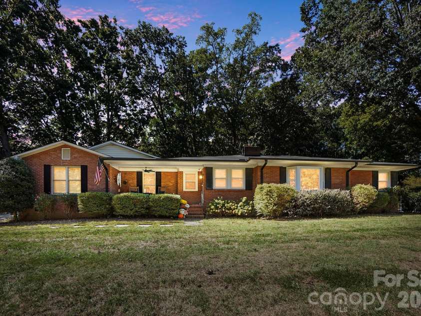 4925 Fulton Court, Concord, NC 28025.  MLS# CAR4421149, YatesRealty ID 53583. 