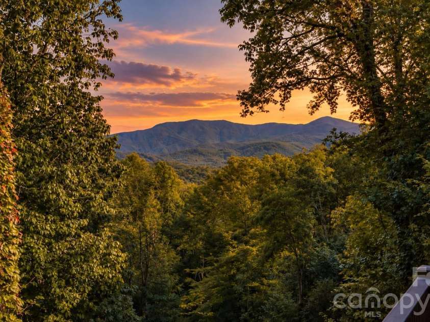 240 Fortner Avenue, Bryson City, NC 28713.  MLS# CAR4429372, YatesRealty ID 53587. 