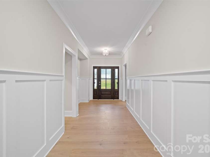 261 Avian Lane, Winston Salem, NC 27127.  MLS# CAR4429356, YatesRealty ID 53588. 