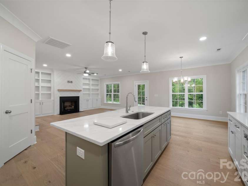 261 Avian Lane, Winston Salem, NC 27127.  MLS# CAR4429356, YatesRealty ID 53588. 