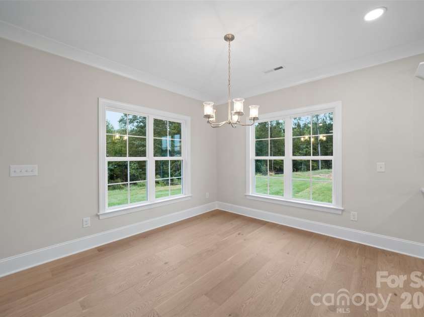 261 Avian Lane, Winston Salem, NC 27127.  MLS# CAR4429356, YatesRealty ID 53588. 