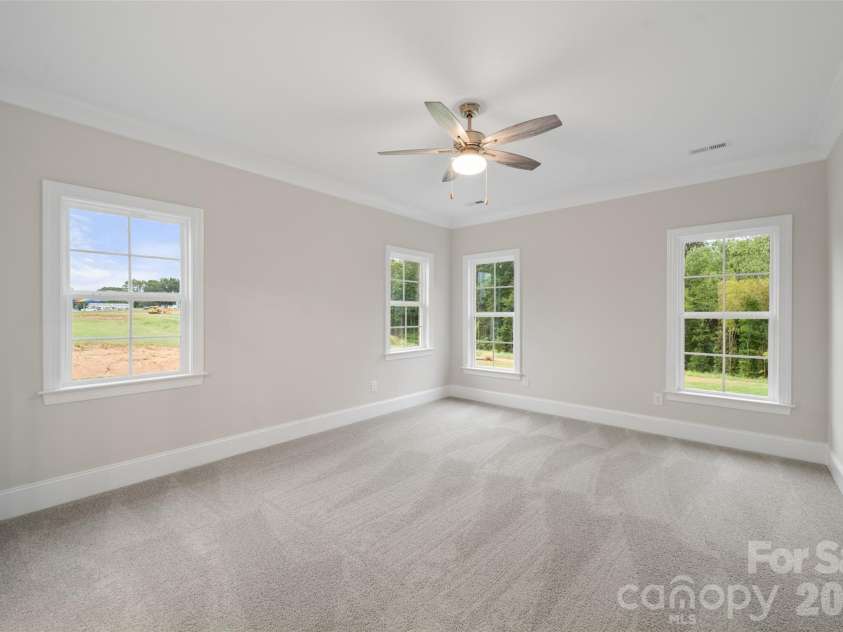261 Avian Lane, Winston Salem, NC 27127.  MLS# CAR4429356, YatesRealty ID 53588. 