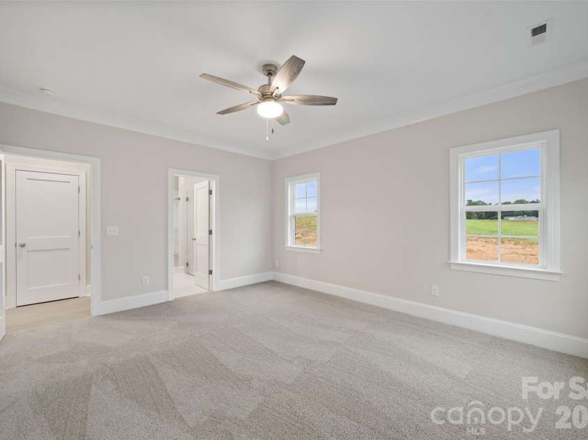 261 Avian Lane, Winston Salem, NC 27127.  MLS# CAR4429356, YatesRealty ID 53588. 