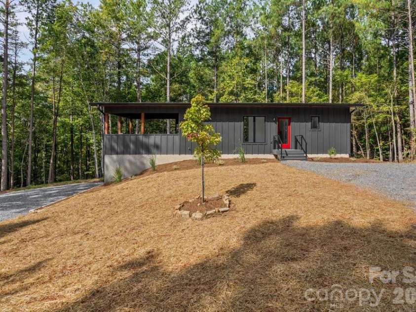203 Golden Creek Ridge, Union Mills, NC 28167.  MLS# CAR4306320, YatesRealty ID 5359. 
