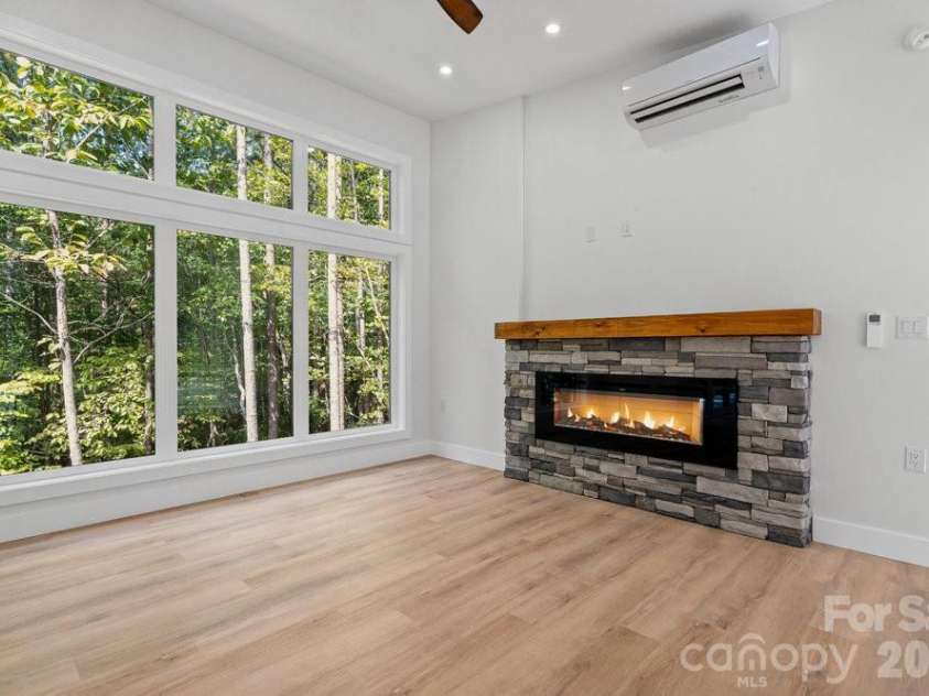 203 Golden Creek Ridge, Union Mills, NC 28167.  MLS# CAR4306320, YatesRealty ID 5359. 
