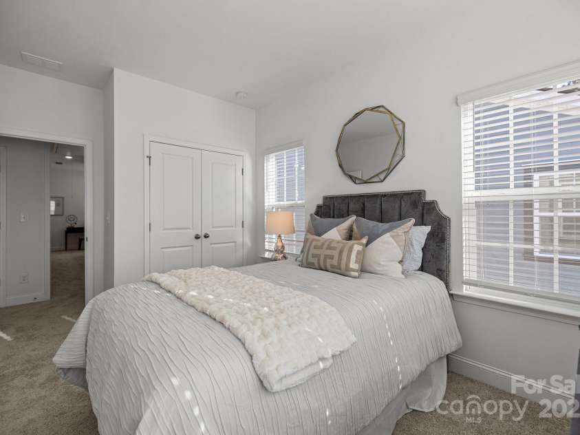 5025 Cherry Gum Court, Matthews, NC 28105.  MLS# CAR4227135, YatesRealty ID 5359. 