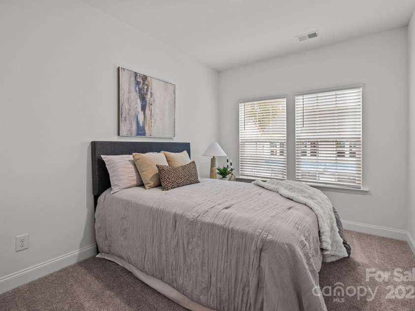 5025 Cherry Gum Court, Matthews, NC 28105.  MLS# CAR4227135, YatesRealty ID 5359. 