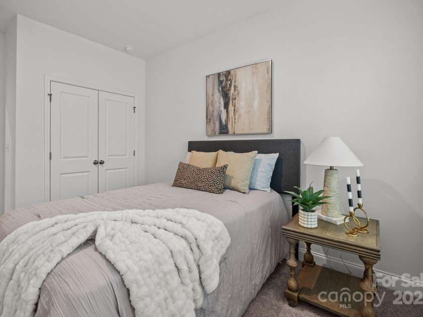 5025 Cherry Gum Court, Matthews, NC 28105.  MLS# CAR4227135, YatesRealty ID 5359. 