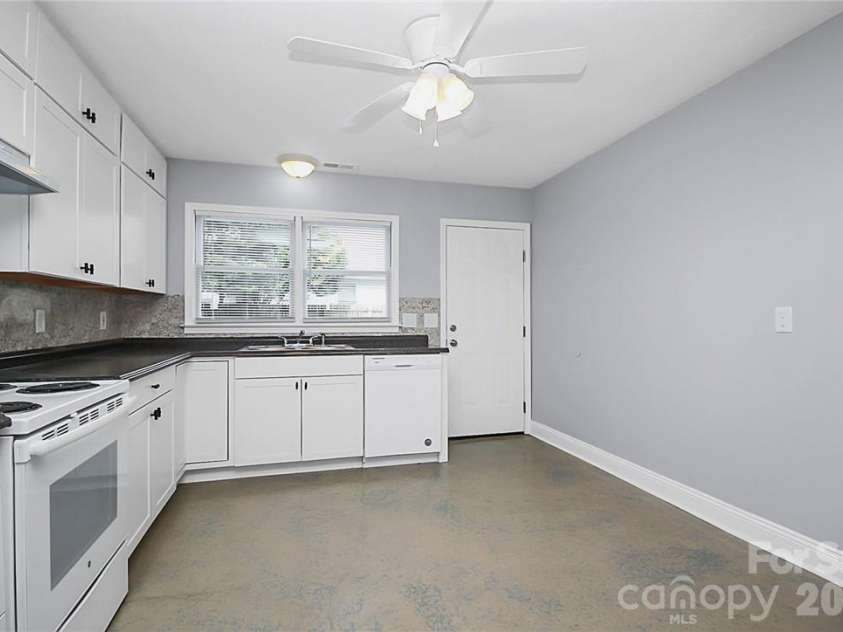212 Kerr Street, Concord, NC 28025.  MLS# CAR4429514, YatesRealty ID 53590. 