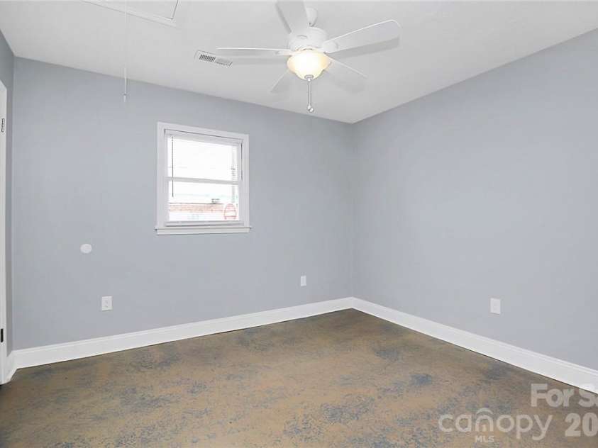212 Kerr Street, Concord, NC 28025.  MLS# CAR4429514, YatesRealty ID 53590. 