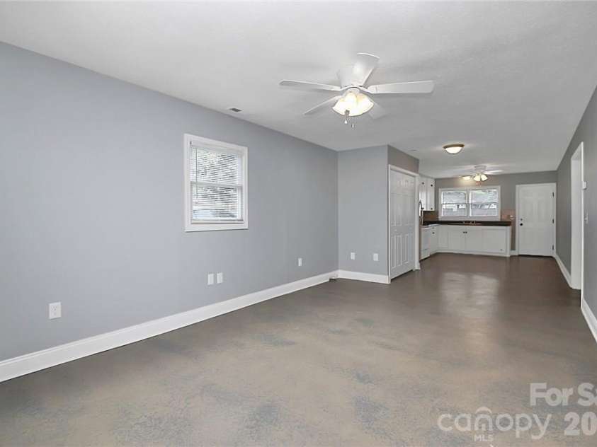 212 Kerr Street, Concord, NC 28025.  MLS# CAR4429514, YatesRealty ID 53590. 