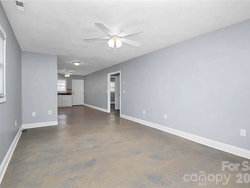 212 Kerr Street, Concord, NC 28025.  MLS# CAR4429514, YatesRealty ID 53590. 