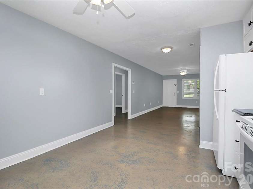 212 Kerr Street, Concord, NC 28025.  MLS# CAR4429514, YatesRealty ID 53590. 