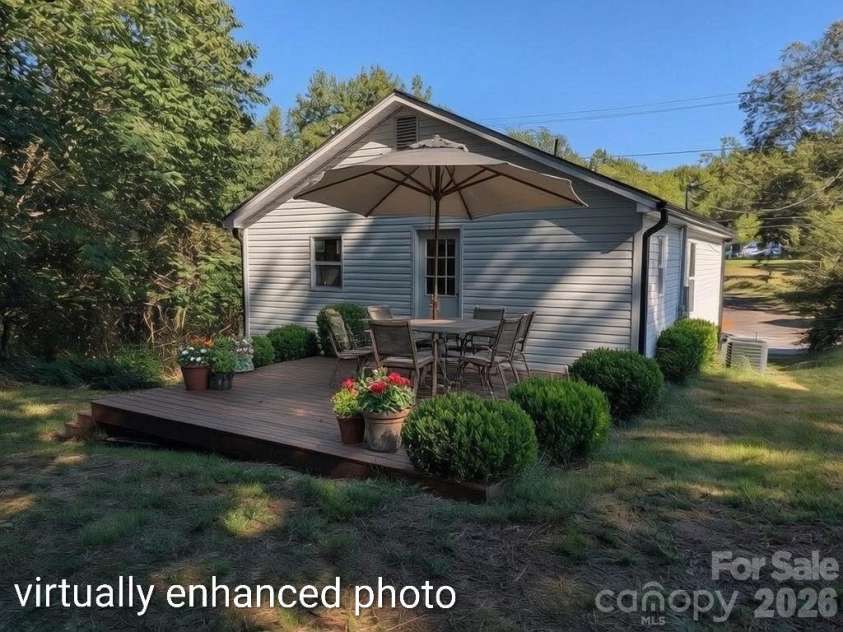 213 Rice Street, Kannapolis, NC 28081.  MLS# CAR4429234, YatesRealty ID 53591. 