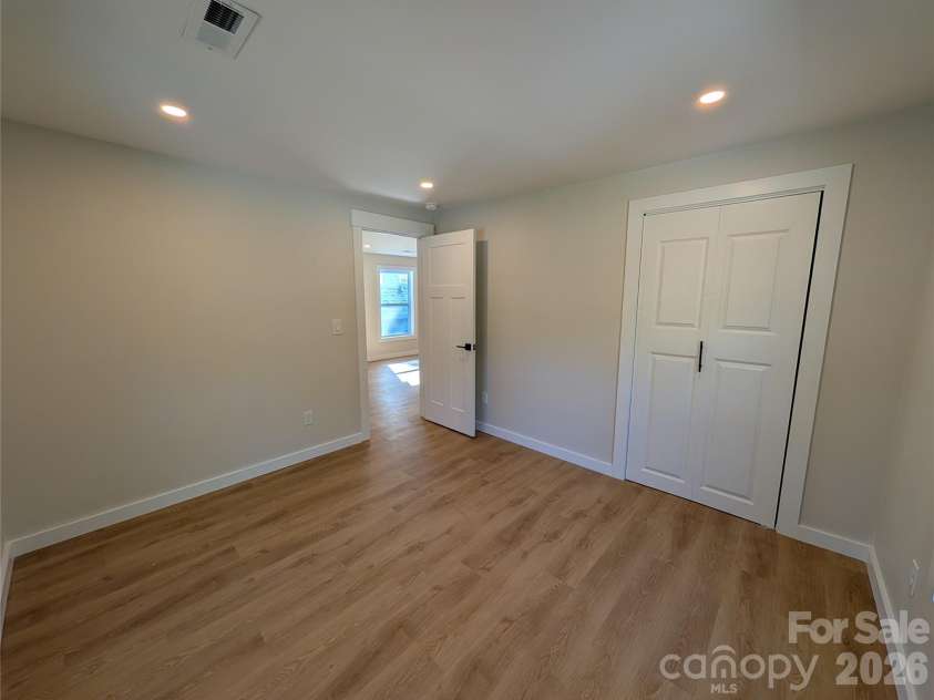 213 Rice Street, Kannapolis, NC 28081.  MLS# CAR4429234, YatesRealty ID 53591. 