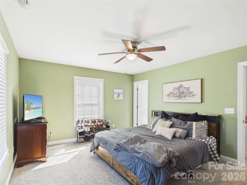 1358 26th Avenue, Hickory, NC 28601.  MLS# CAR4429500, YatesRealty ID 53593. 