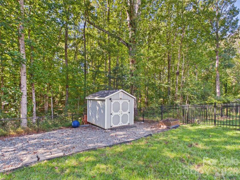 1358 26th Avenue, Hickory, NC 28601.  MLS# CAR4429500, YatesRealty ID 53593. 