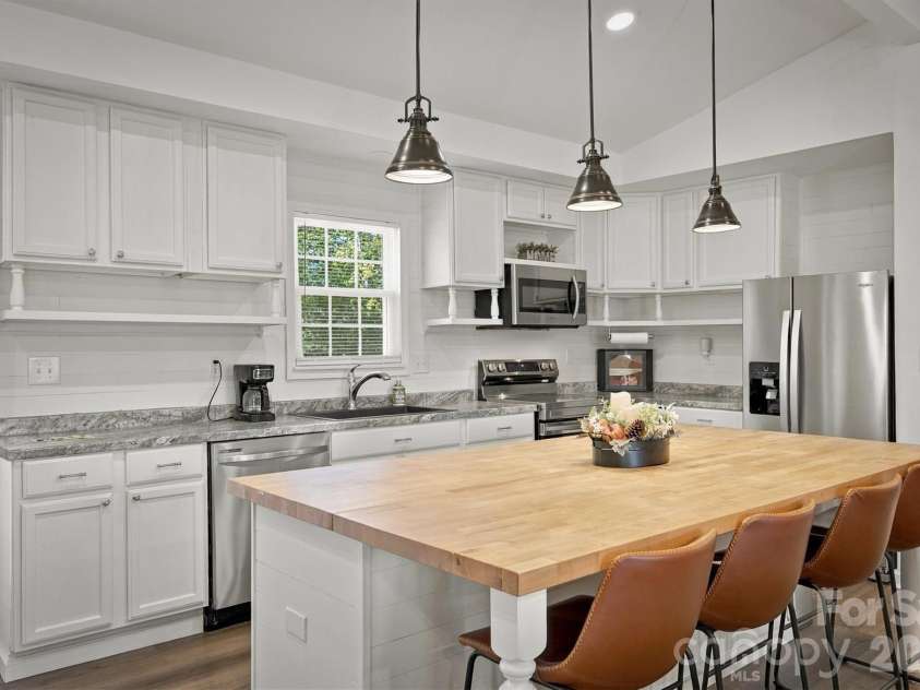 3034 Heffner Place, Hudson, NC 28638.  MLS# CAR4423856, YatesRealty ID 53598. 