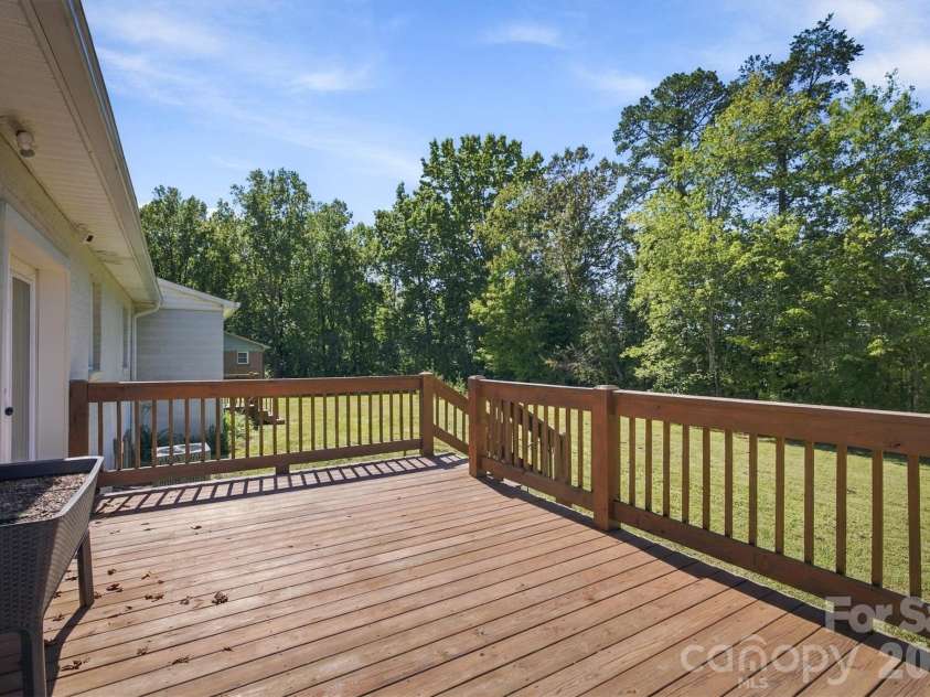 3034 Heffner Place, Hudson, NC 28638.  MLS# CAR4423856, YatesRealty ID 53598. 