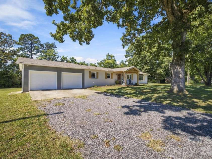 3034 Heffner Place, Hudson, NC 28638.  MLS# CAR4423856, YatesRealty ID 53598. 
