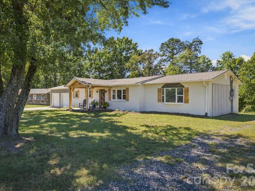 3034 Heffner Place, Hudson, NC 28638.  MLS# CAR4423856, YatesRealty ID 53598. 