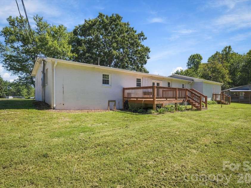 3034 Heffner Place, Hudson, NC 28638.  MLS# CAR4423856, YatesRealty ID 53598. 
