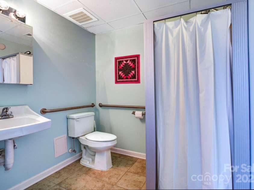 119 Lee Street, Salisbury, NC 28144.  MLS# CAR4216965, YatesRealty ID 536. Bath of BR offers step-in shower.