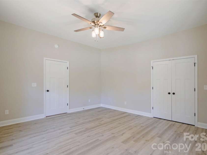 119 Marion Street, Clover, SC 29710.  MLS# CAR4334219, YatesRealty ID 5360. 