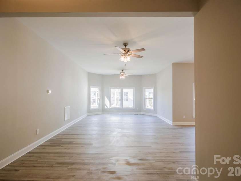 119 Marion Street, Clover, SC 29710.  MLS# CAR4334219, YatesRealty ID 5360. 