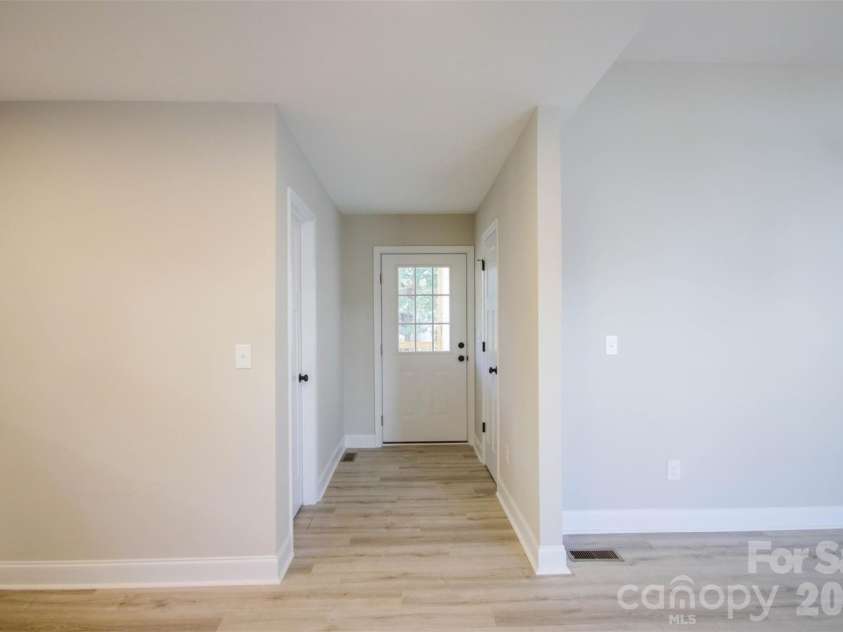 119 Marion Street, Clover, SC 29710.  MLS# CAR4334219, YatesRealty ID 5360. 