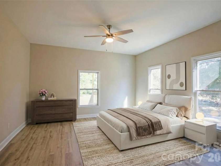 119 Marion Street, Clover, SC 29710.  MLS# CAR4334219, YatesRealty ID 5360. 