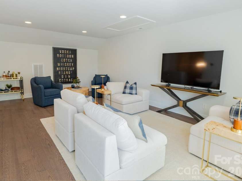 4012 Hickory Springs Lane, Charlotte, NC 28277.  MLS# CAR4428706, YatesRealty ID 53600. 