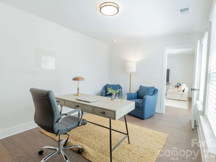 4012 Hickory Springs Lane, Charlotte, NC 28277.  MLS# CAR4428706, YatesRealty ID 53600. 