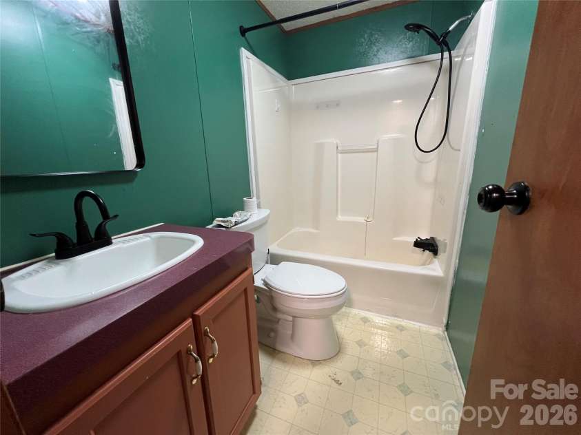 144 Skyview Avenue, Forest City, NC 28043.  MLS# CAR4427958, YatesRealty ID 53602. 