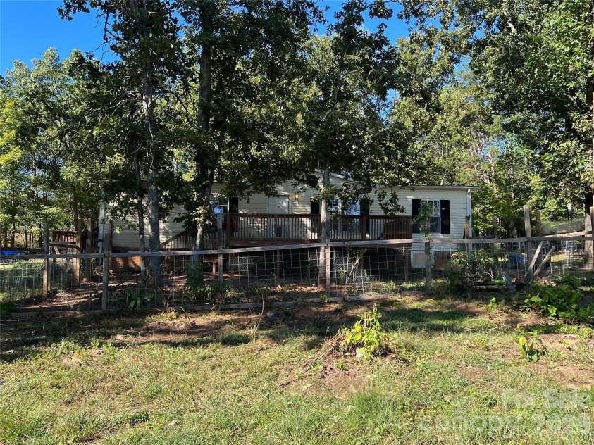 144 Skyview Avenue, Forest City, NC 28043.  MLS# CAR4427958, YatesRealty ID 53602. 