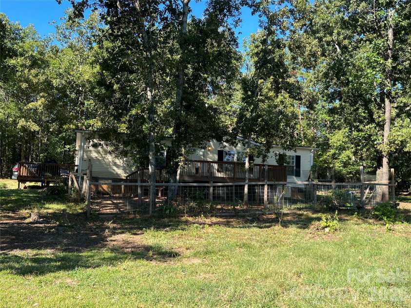 144 Skyview Avenue, Forest City, NC 28043.  MLS# CAR4427958, YatesRealty ID 53602. 