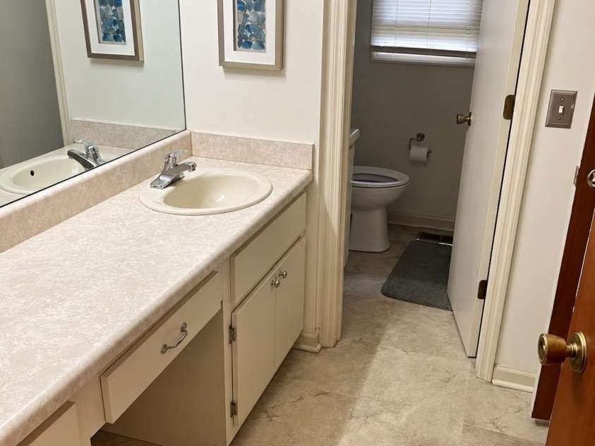 6 Daniel Drive, Fletcher, NC 28732.  MLS# CAR4428702, YatesRealty ID 53603. 