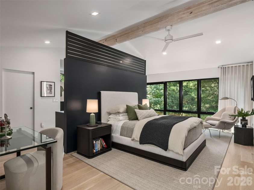 6 Waterside Drive, Asheville, NC 28804.  MLS# CAR4423938, YatesRealty ID 53607. 