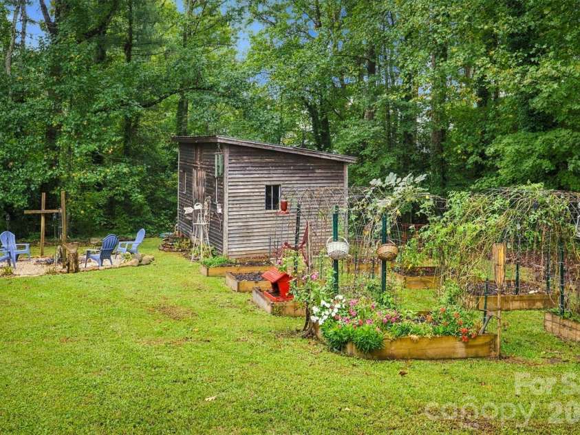 4753 Calico Road, Lenoir, NC 28645.  MLS# CAR4425525, YatesRealty ID 53609. 