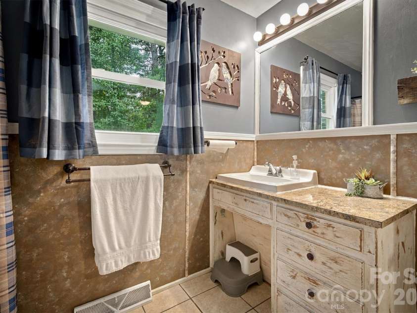 4753 Calico Road, Lenoir, NC 28645.  MLS# CAR4425525, YatesRealty ID 53609. 