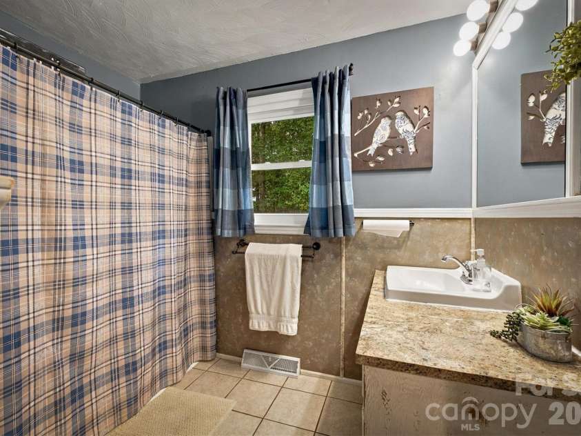 4753 Calico Road, Lenoir, NC 28645.  MLS# CAR4425525, YatesRealty ID 53609. 