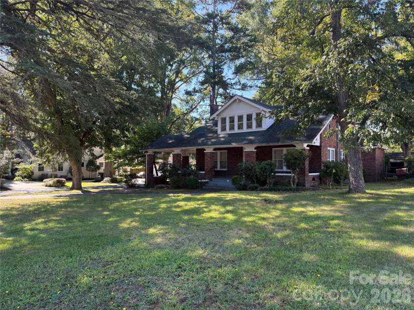 718 E Franklin Street, Monroe, NC 28112.  MLS# CAR4429571, YatesRealty ID 53613. 