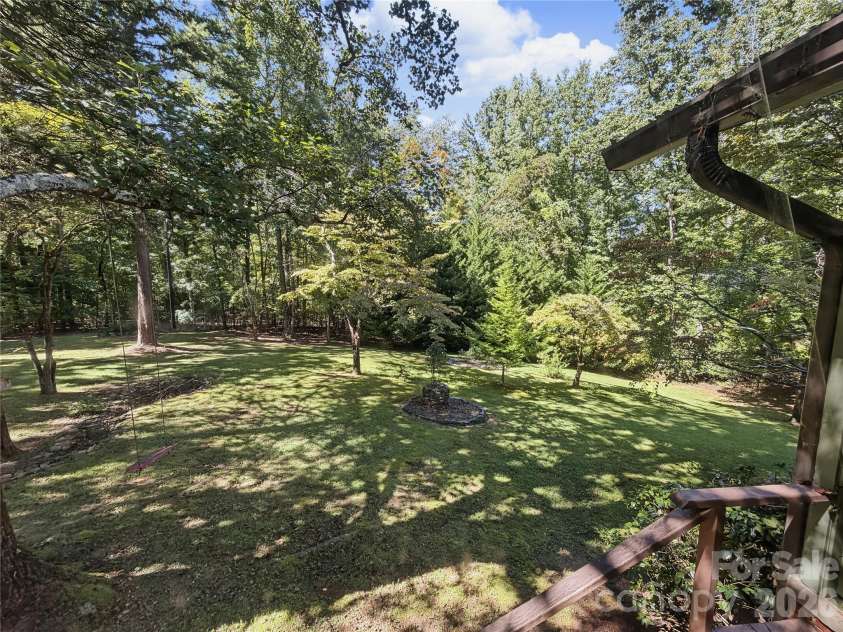 186 Catherine Drive, Columbus, NC 28722.  MLS# CAR4429572, YatesRealty ID 53615. 