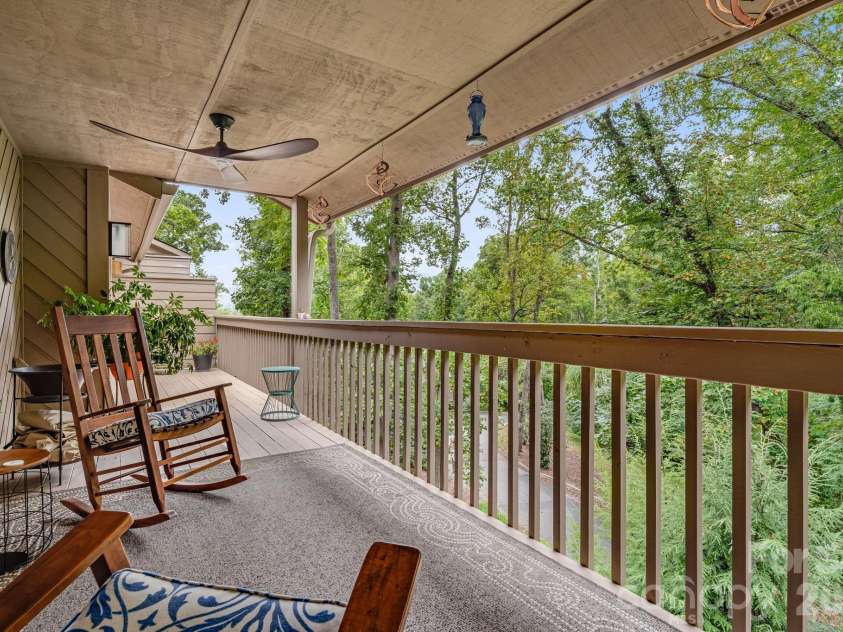 1702 Timber Trail, Asheville, NC 28804.  MLS# CAR4423748, YatesRealty ID 53617. 