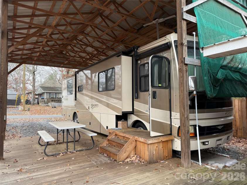 116 Muskhogean Way, Mount Gilead, NC 27306.  MLS# CAR4328342, YatesRealty ID 5362. 