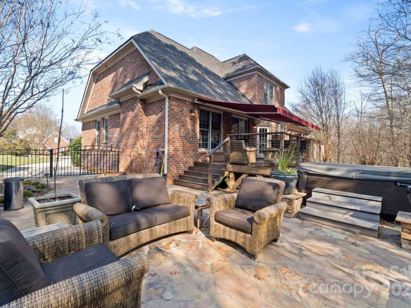 2012 Tomshire Drive, Gastonia, NC 28056.  MLS# CAR4131754, YatesRealty ID 5362. 