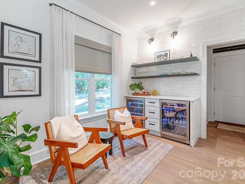 211 Pat Stough Lane, Davidson, NC 28036.  MLS# CAR4429615, YatesRealty ID 53623. 