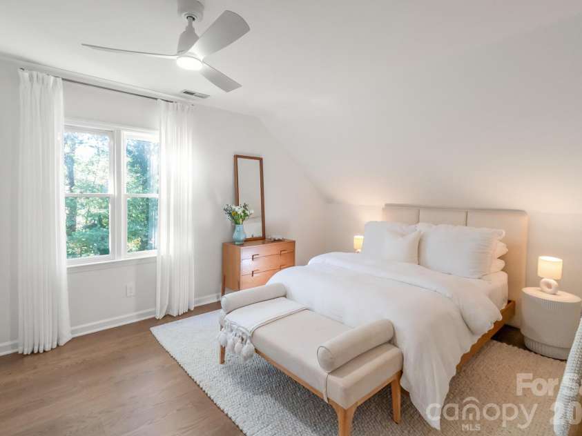 211 Pat Stough Lane, Davidson, NC 28036.  MLS# CAR4429615, YatesRealty ID 53623. 