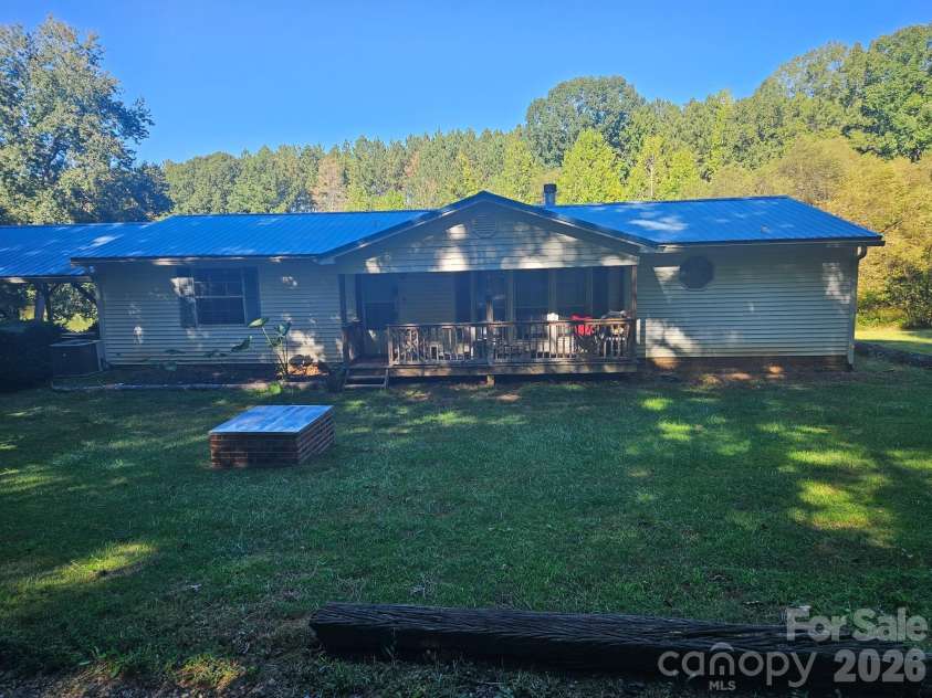 650 Simpson Road, McConnells, SC 29726.  MLS# CAR4428813, YatesRealty ID 53628. 
