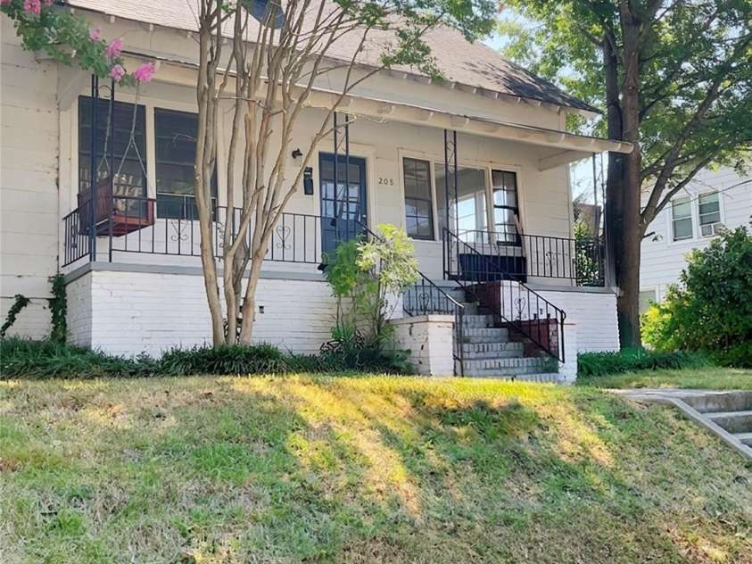 208 Ransom Street, Gastonia, NC 28052.  MLS# CAR4429633, YatesRealty ID 53629. 